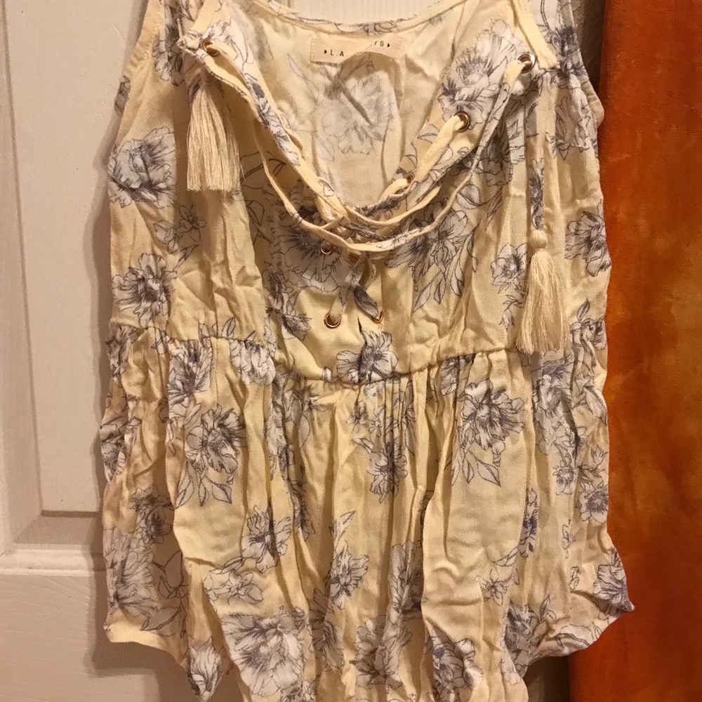 La hearts yellow strappy top